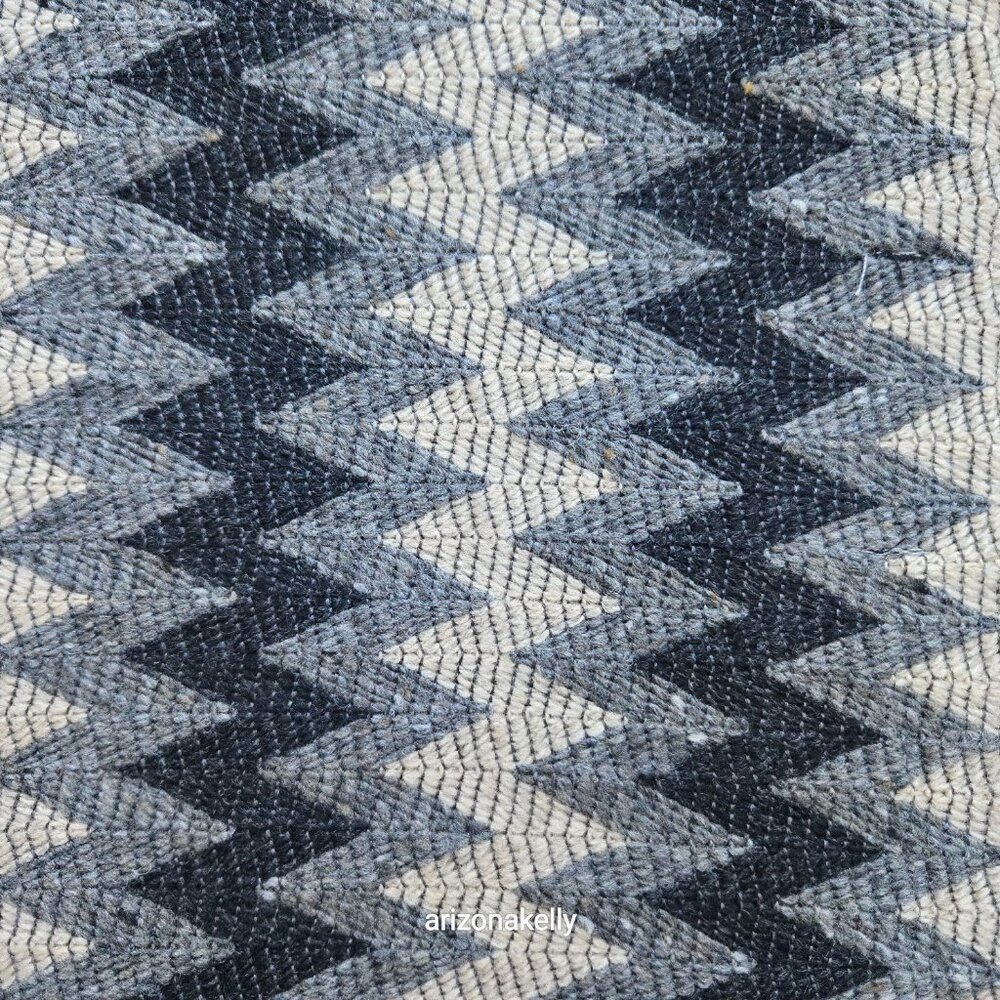 Missoni WOOL grey zig zag scarf - Picture 4 of 15